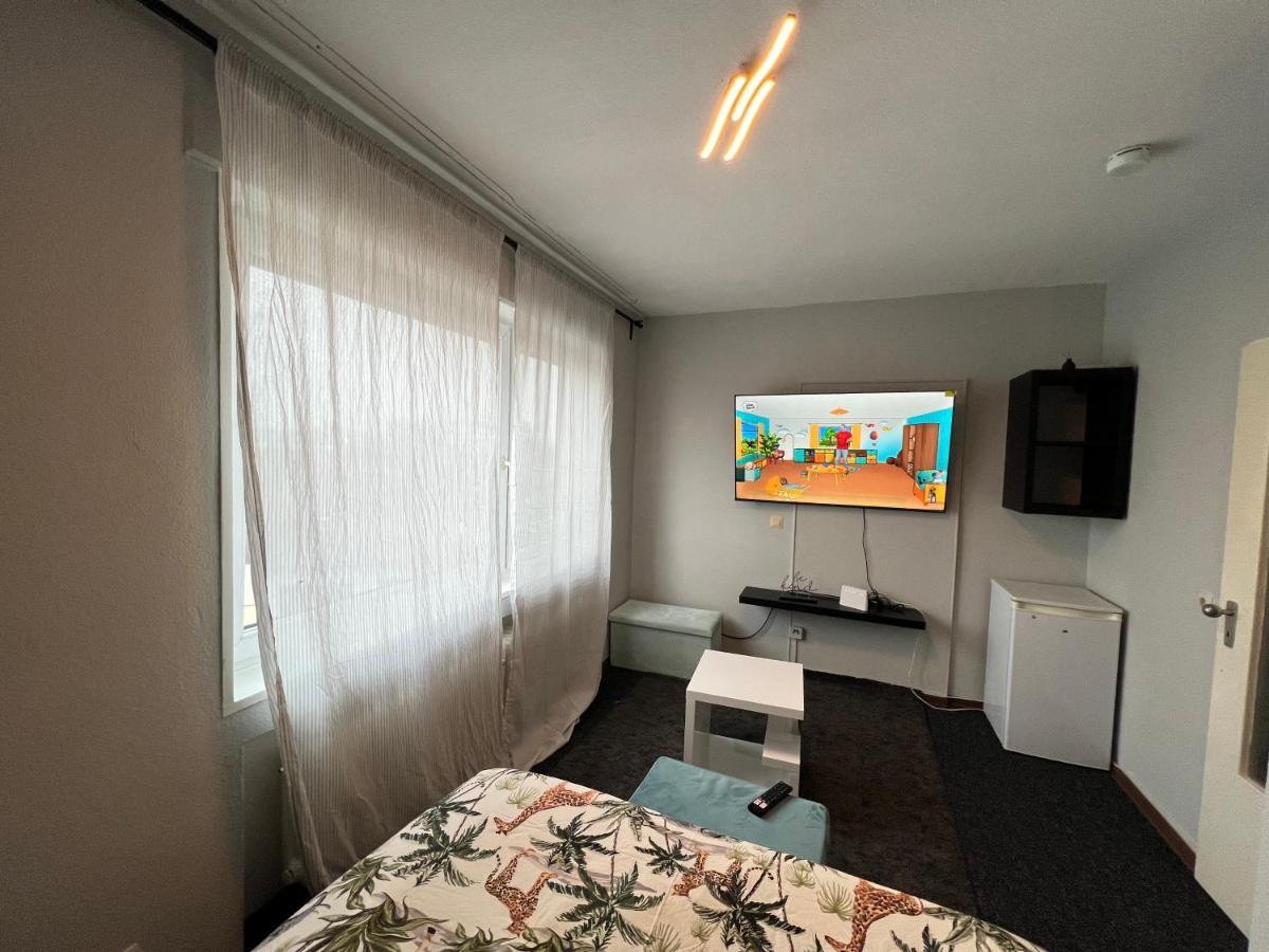City Home Карлсруэ Экстерьер фото